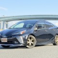 R.1(2019)年  トヨタ  プリウス  1.8 S ツーリングセレクション  モデリスタエアロ 18インチ 黒レザー